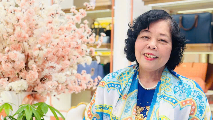 Hạch di căn và tế bào ung thư biến mất sau 1 năm tu luyện Đại Pháp