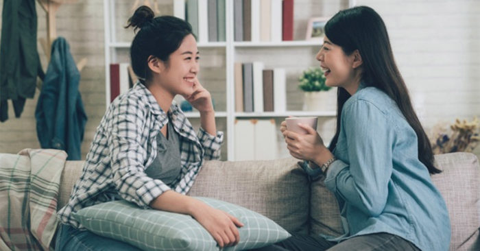 Cách để bắt chuyện khi bạn không biết phải nói gì