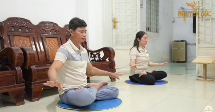 Người phụ nữ miền Tây: ‘Đắc Pháp mới biết Pháp trân quý như thế nào!’