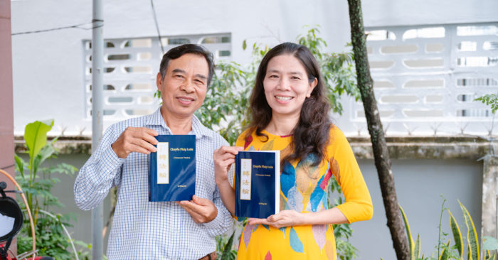 Bỏ qua nghi kỵ “môn của Trung Quốc”, đắc được nhiều lợi ích từ Đại Pháp