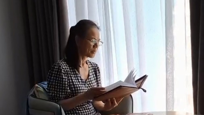 ‘Đừng lạy cuốn Kinh này nữa!’ - lời nói kỳ lạ đã chuyển hướng đời tôi