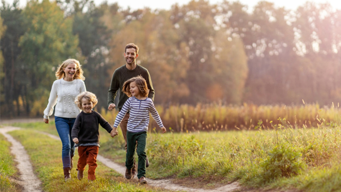 4 thói quen của cha mẹ khiến con cái trở nên kém cỏi