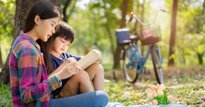 Hãy dạy con thành "quý ông", thay vì "người đàn ông ấm áp"