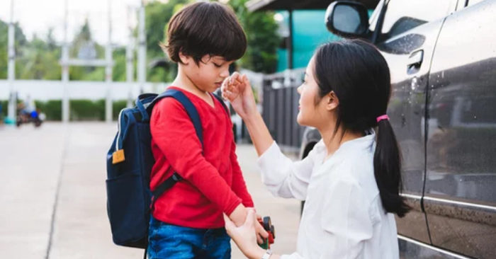 Dạy trẻ biết cảm ơn và xin lỗi - bài học nhỏ, giá trị lớn