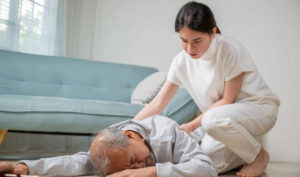 Đột quỵ và ngừng tim: Cách phân biệt và cấp cứu kịp thời