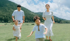 “Trai lớn tránh mẹ, gái lớn tránh cha” – rốt cuộc là tránh điều gì?