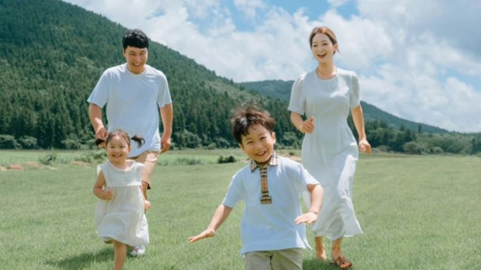 Trai lớn tránh mẹ, gái lớn tránh cha - rốt cuộc là tránh điều gì?