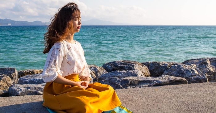 Vì đua đòi với bạn bè, cô sinh viên nhận trái đắng