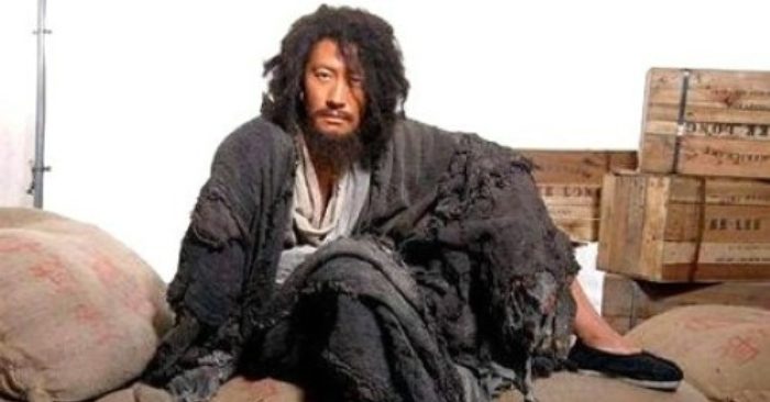 Người ăn mày với sứ mệnh cao cả