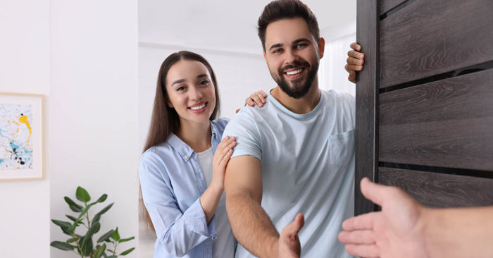 Những điều nên tránh khi đến nhà người khác làm khách