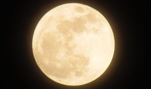 Truyền thuyết và phong tục tết Trung Thu xưa