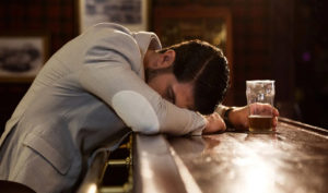 Một lần say rượu có thể ảnh hưởng vĩnh viễn đến hệ thần kinh