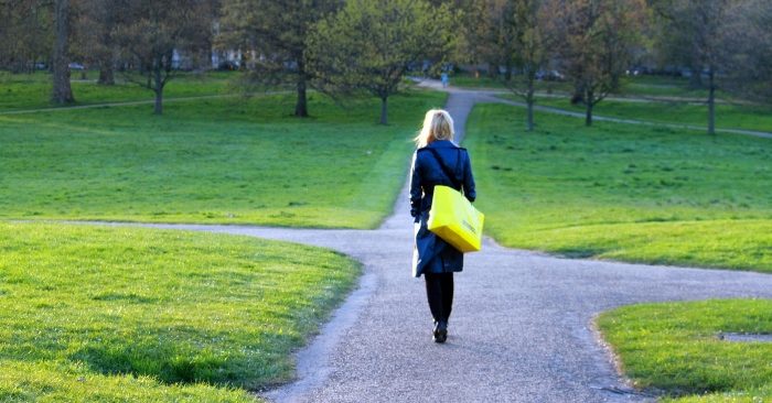 Cuộc sống được quyết định ở sự lựa chọn đúng hoặc sai
