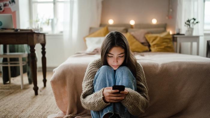 Tại sao có nhiều người “nghiện xem tin tức tiêu cực”?