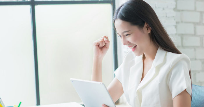 Phụ nữ tự tin có sự cuốn hút riêng, dễ có được nhân duyên tốt