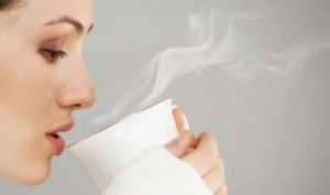 4 thay đổi kỳ diệu của cơ thể khi uống nước ấm vào buổi sáng
