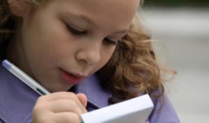 Con gái viết thư cổ vũ mẹ, tế bào ung thư biến mất thần kỳ